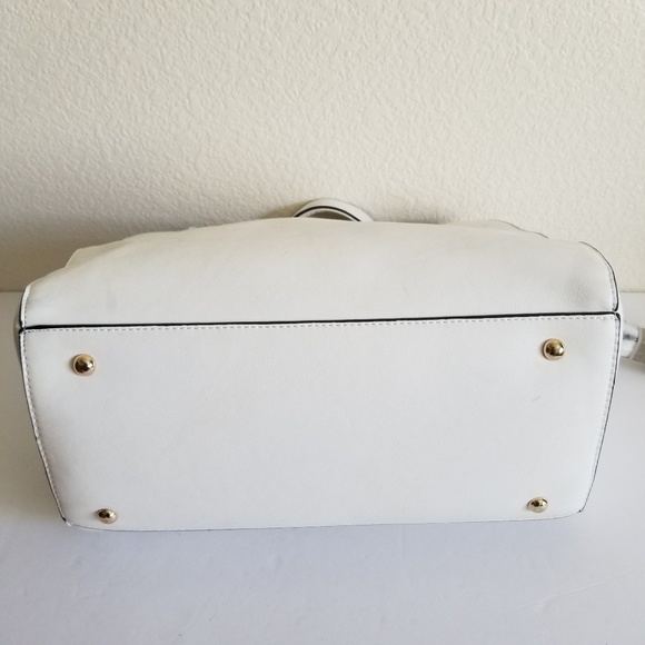 White Ivory Large Vegan Handbag Purse Crossbody - Picture 3 of 7